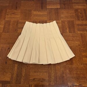 Zara Cantaloup Pleated Skirt M